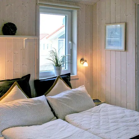 4 Person In 度假居 格洛米茨