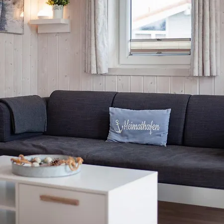 度假居 4 Person In *