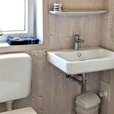 度假居 4 Person In 格洛米茨