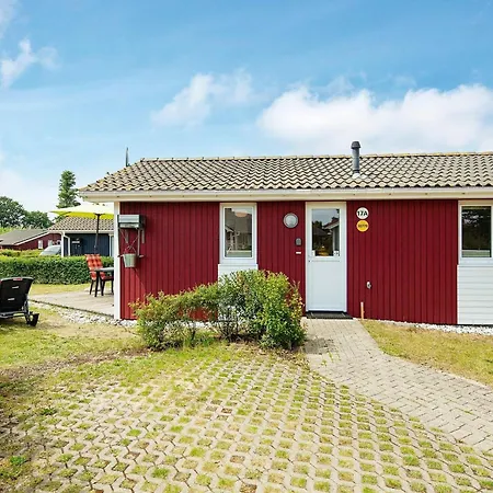 4 Person In 度假居 *